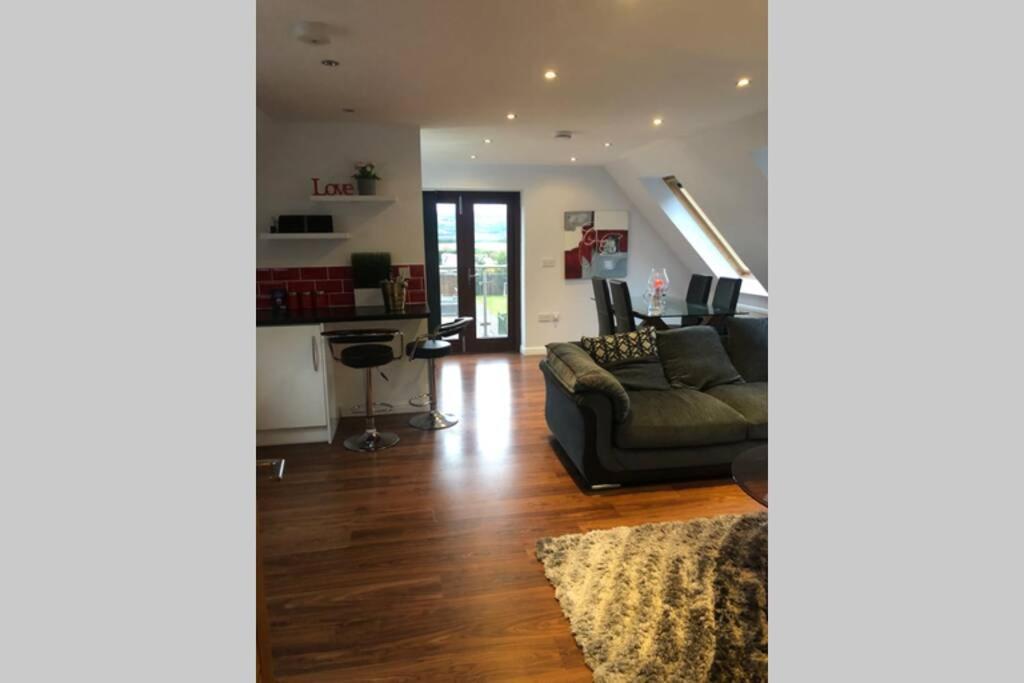 Struan Coach House In Gated Residence Stirling Ngoại thất bức ảnh