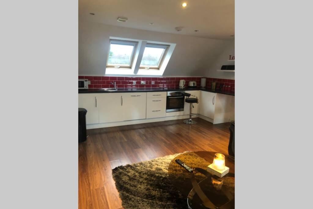 Struan Coach House In Gated Residence Stirling Ngoại thất bức ảnh